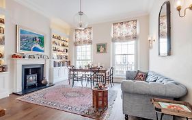 Charming Pimlico Home Close To The River Thames By Underthedoormat